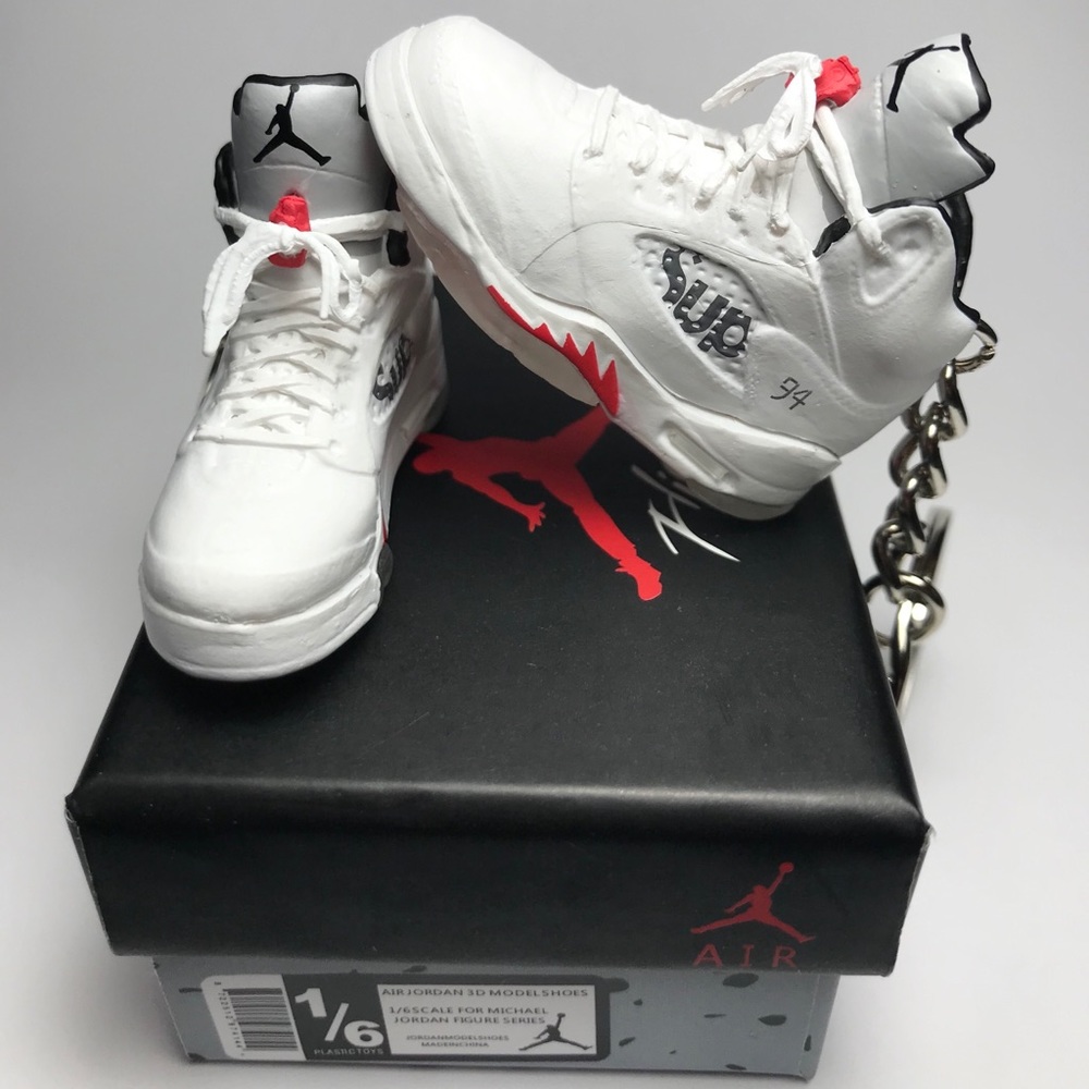 3D Keychains - Jordan - Supreme - Hype.